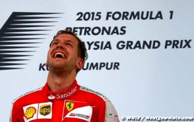 Vettel classe sa 1ère victoire avec Ferrari devant son 1er titre
