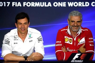 Toto Wolff et Maurizio Arrivabene se félicitent d’une entente cordiale