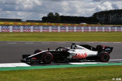 Grosjean reçoit un avertissement pour ses louvoiements en course