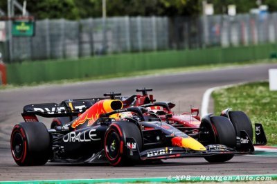 Verstappen passes Leclerc late to claim Sprint victory in Imola