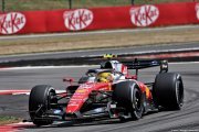 Hamilton signe la pole du Sprint à Silverstone devant Antonelli