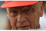 Hamilton 'far more complete' than Vettel - Lauda