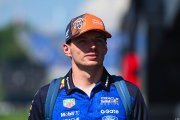 Verstappen shrugs off freshest McLaren speculation