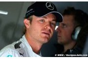 Hamilton agace un peu Rosberg