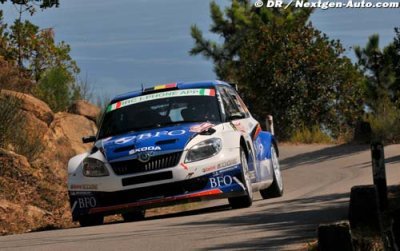 Day one review: Late charge gives Loix lead