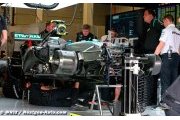 Mercedes et Ferrari prêtes à fournir Red Bull