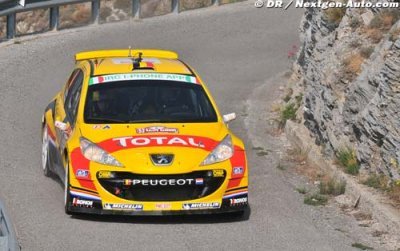ES3&nbsp;: Neuville prend les commandes