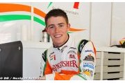 Paul di Resta sur le banc de touche