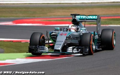 Hamilton&nbsp;: Il fait plus chaud que dans un sauna&nbsp;!