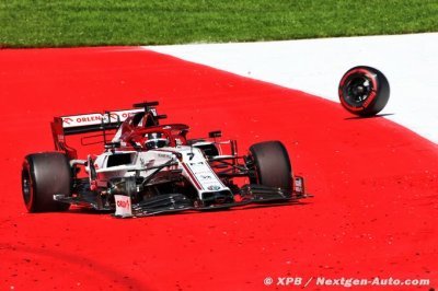 Giovinazzi se fait plaisir, Räikkönen se fait peur chez Alfa Romeo