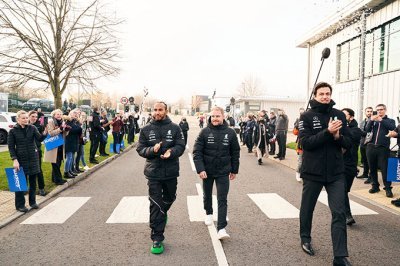 Bottas très ému lors de son adieu ’spectaculaire’ à Mercedes F1