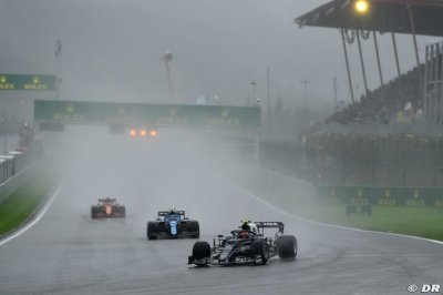 Gasly appelle la F1 à travailler pour réduire les projections d’eau