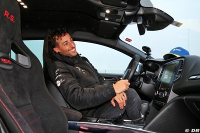 Un Ricciardo amusé s’est ’fait peur’ sur la Nordschleife (+ vidéo)