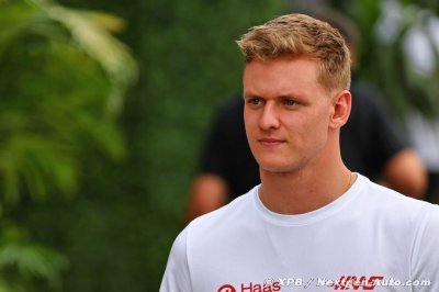 Haas F1&nbsp;: Magnussen est un ’défi’ que doit relever Schumacher