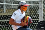 Sainz sait que 'la pression est folle' chez Ferrari et s'y prépare