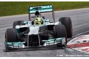 Shanghai, FP1: Rosberg heads Hamilton in China