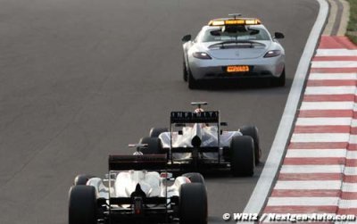Comparaisons entre F1 et Mercedes de route au Nurburgring