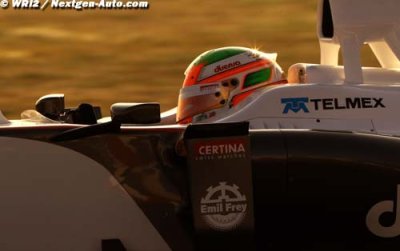 Vettel says ’wow’ after Perez ’quick lap’