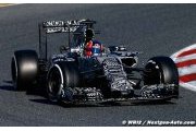 Quelques petits soucis sur la Red Bull de Kvyat