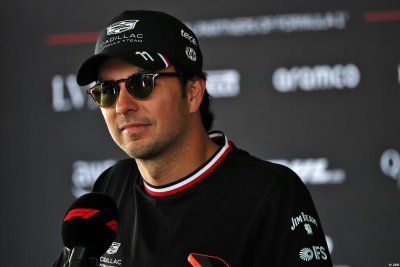 Perez backs Bottas, admits Cadillac could oust him