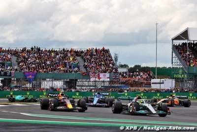 Hamilton a ’tout donné’ derrière des Ferrari ’trop rapides’