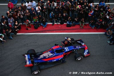 Toro Rosso ’not blue Mercedes’ - Key