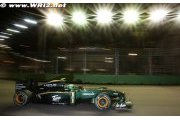Kovalainen met le feu à sa Lotus