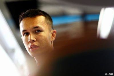 Albon&nbsp;: ’Je suis sûr que je serai hors du rythme’ à Singapour