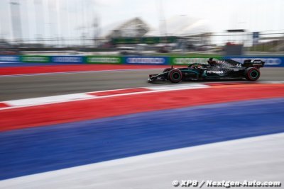 Hamilton signe une 96e pole presque miraculeuse à Sotchi