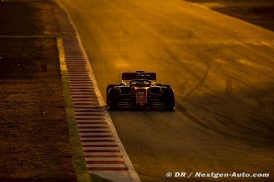 Vettel et Leclerc s’échangent des conseils sur la Ferrari
