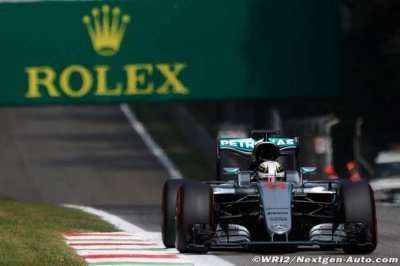 Monza, qualifs&nbsp;: Hamilton écrase Rosberg