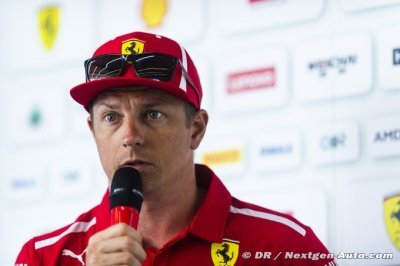 Raikkonen not denying Ferrari-Leclerc rumours