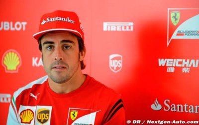 Alonso espère profiter des tensions chez Mercedes