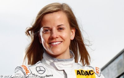 Susie Wolff becomes Williams development driver