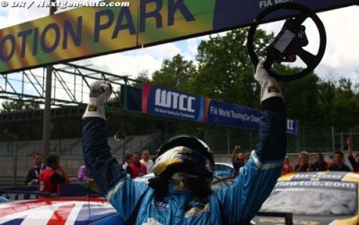 Huff stakes early claim on the title