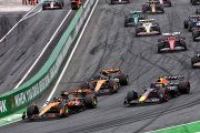 Et si Norris, Piastri et Verstappen terminaient la saison à égalité ? Le scénario fou et inédit en F1