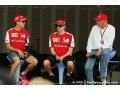 Vettel a évoqué avec Niki Lauda un départ de Ferrari pour Mercedes F1