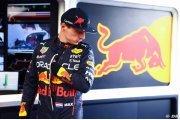 Verstappen répond à propos de ses difficultés au volant de la RB18