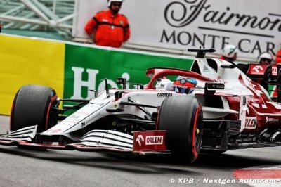 Giovinazzi signe une probante première Q3, Räikkönen perdu dans le peloton
