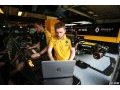 Renault va tester son pilote e-sport dans son simulateur F1