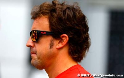 Alonso n’est pas contre les nouveaux départs arrêtés, Ricciardo est partagé