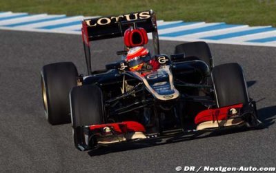 Lotus, entre fiabilité et performance à Barcelone