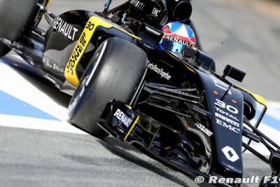 Renault engine still struggling in 2016