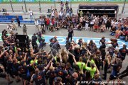 Horner encense Verstappen… et épargne Pérez 