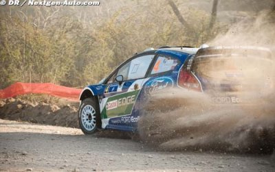 ES2&nbsp;: Ford devant, de nuit