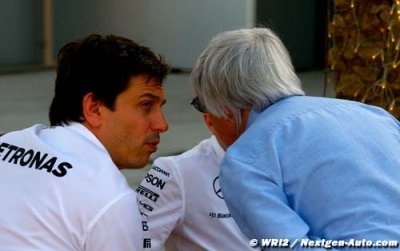Mosley met with Ecclestone, Wolff in London - report