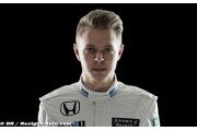 Magnussen en piste demain pour McLaren-Honda