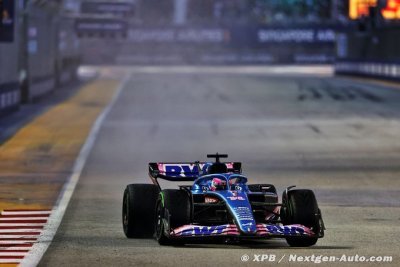 Alonso ’très satisfait’ de terminer dans le top 5 malgré des ’conditions difficiles’