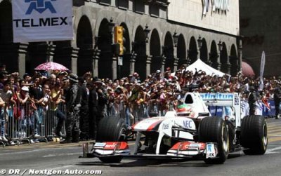 Sergio Pérez causes storm of ecstasy in Guadalajara