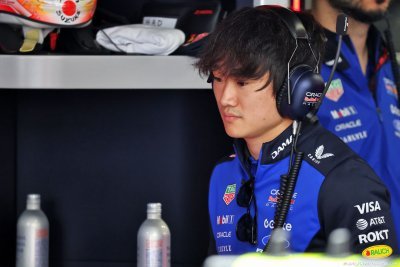 Réserviste de Red Bull, Tsunoda assume son choix de ne pas courir ailleurs